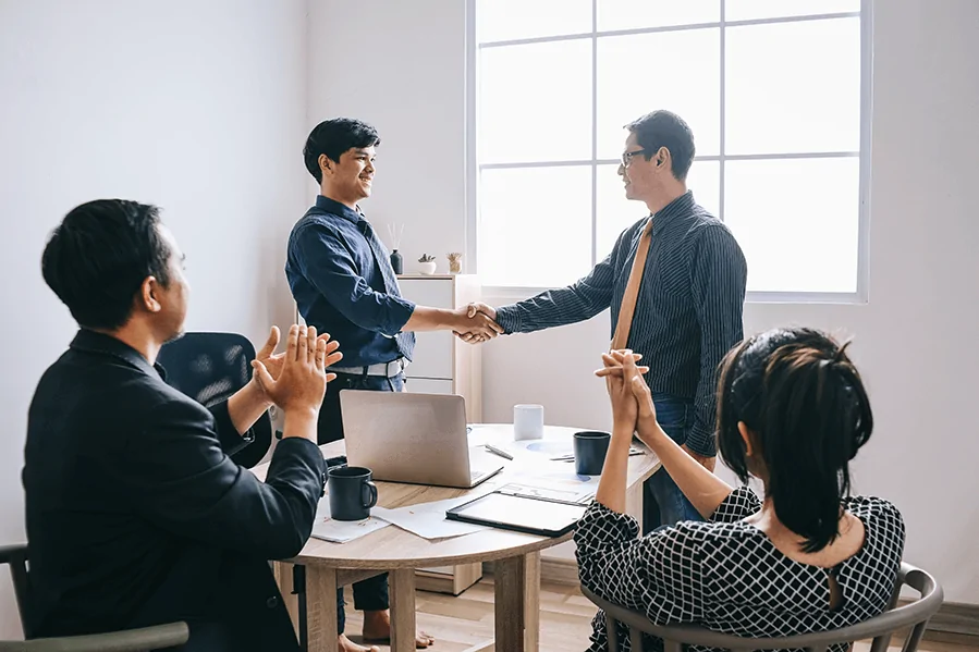 manajemen tim bisnis